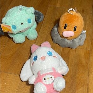 ✨ Bundle of 3 Window Suction Plush Toys – Kids’ Choice, Brand New with Tags ✨